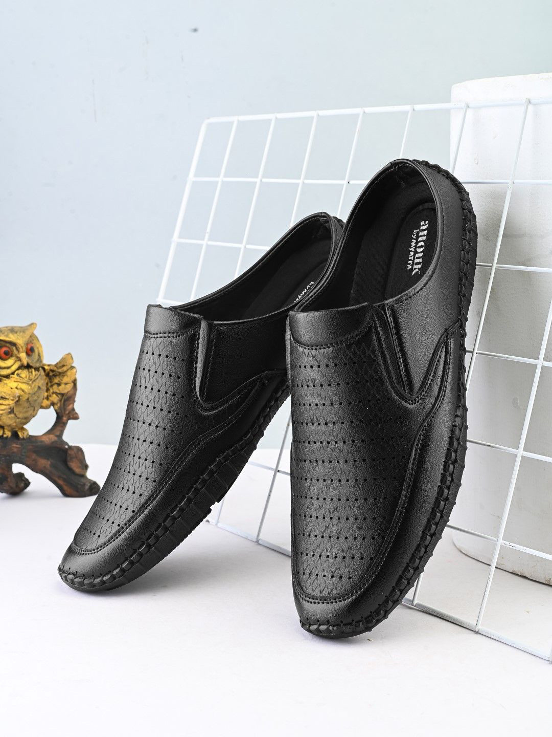 Anouk Men Slip On Casual Comfortable Open Back Mojaris