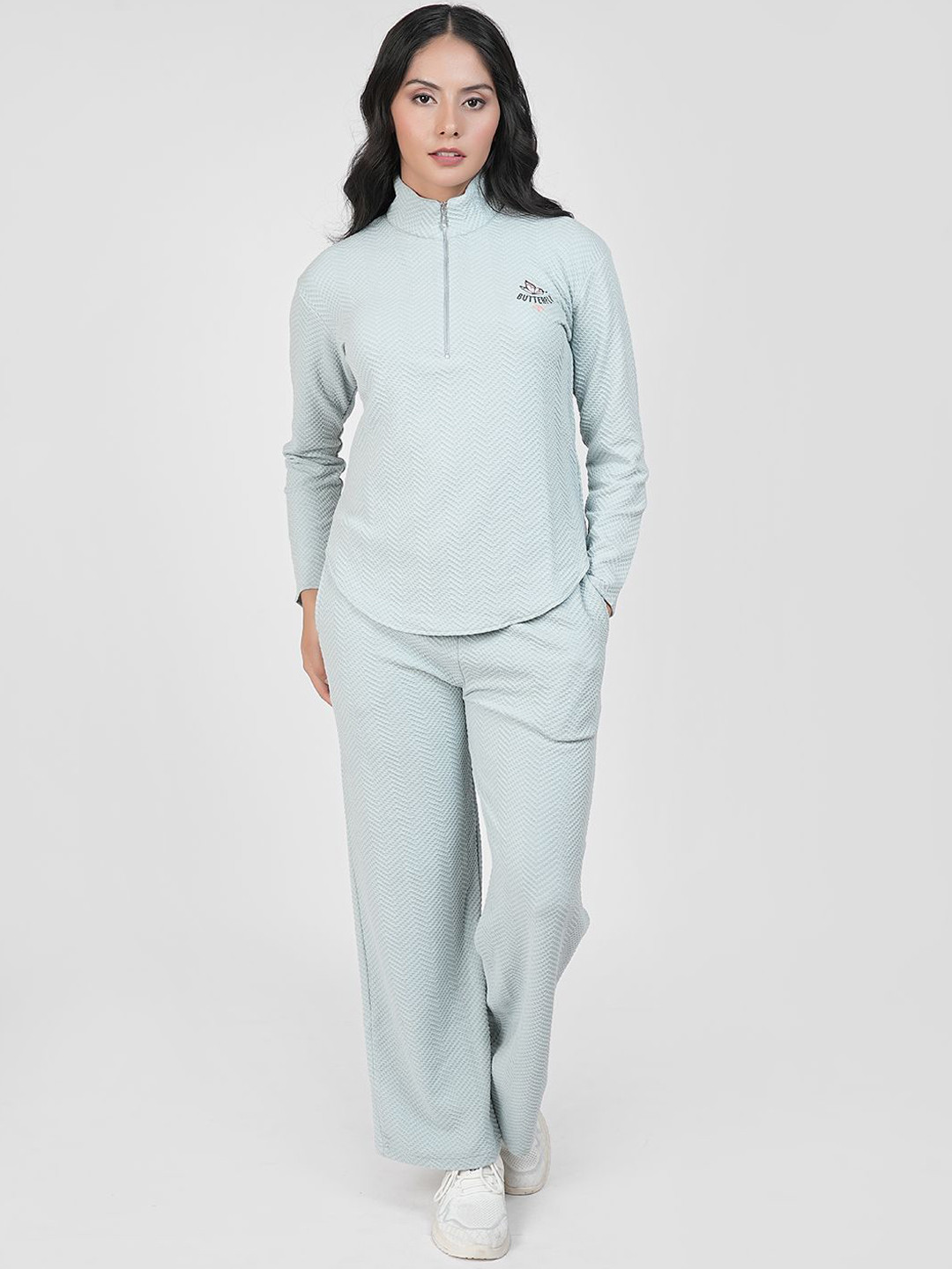 She N She Textured Shirt Collar Neck T-Shirt With Trousers Co-Ords