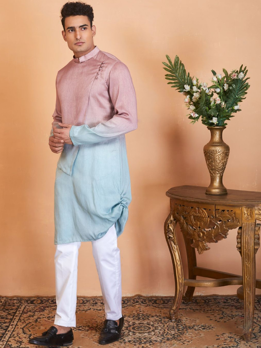 HILO DESIGN Men Solid Kurta with Ethnic Pyjama