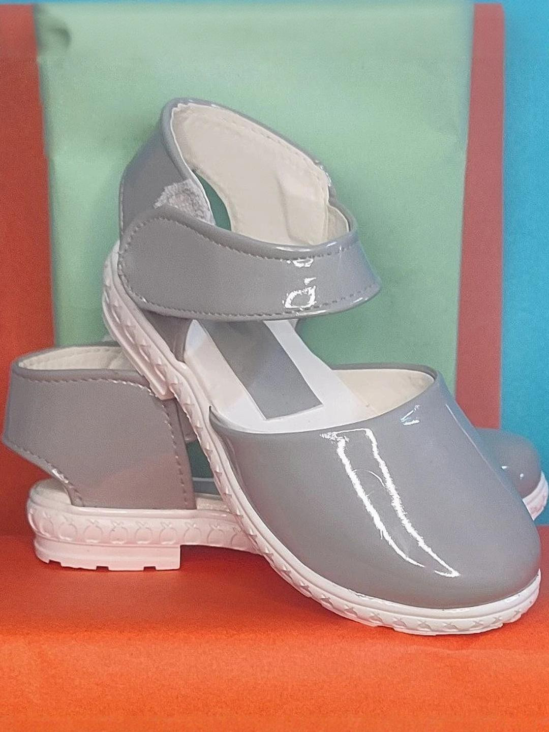 NEW LATEST Girls Leather Shoe-Style Sandals