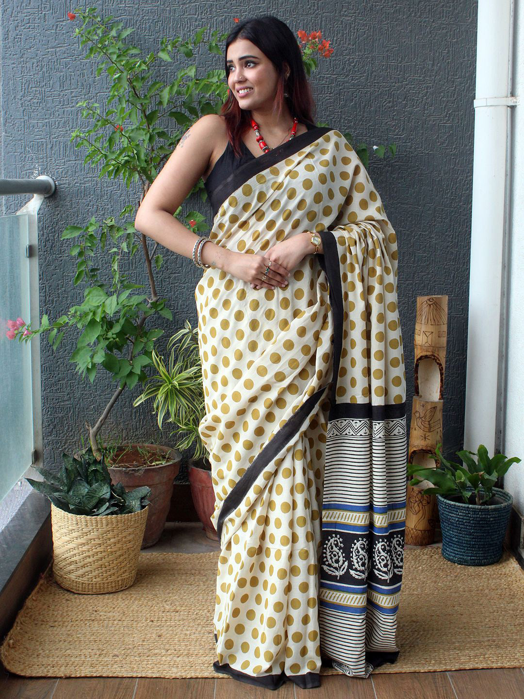 Weaves of Tradition Polka Dot Pure Cotton Dabu Saree