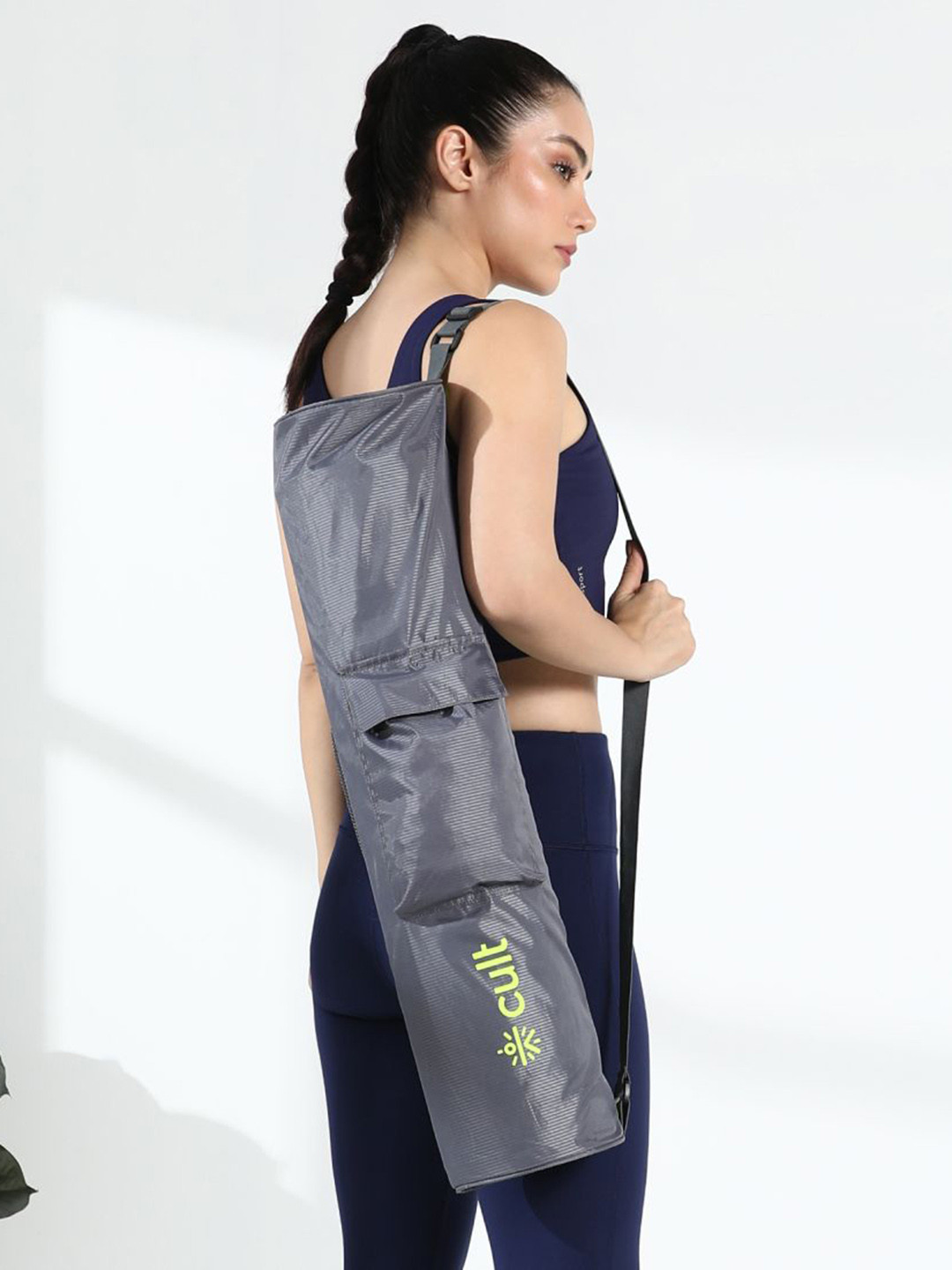 CULT Grey Yoga Mat Bag with Adjustable Shoulder Strap Fits Up to 6mm Mat