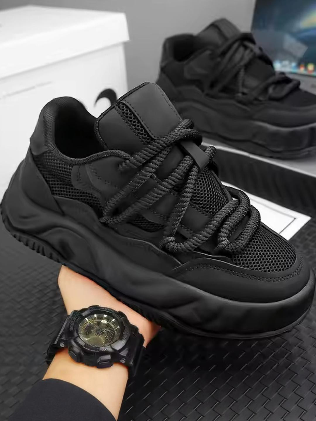 Akiko Men Black Casual Solid Lace-Up Mesh Sneakers with Rubber Sole