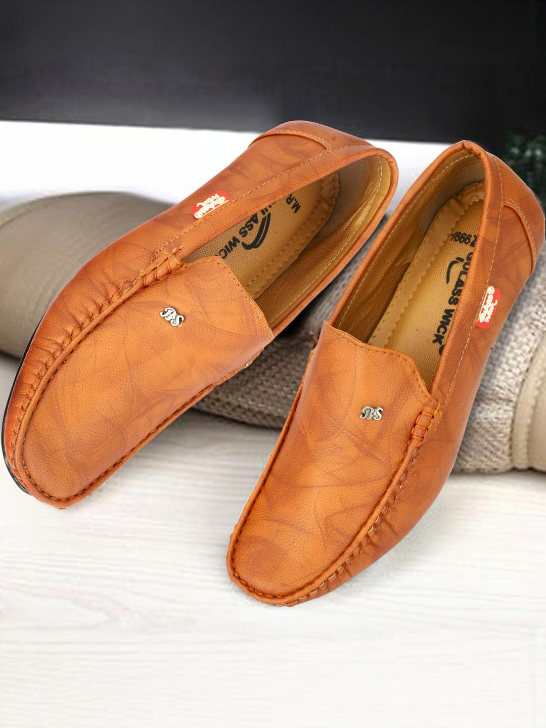 GULASS WICK Men Synthetic Leather Casual Shoes
