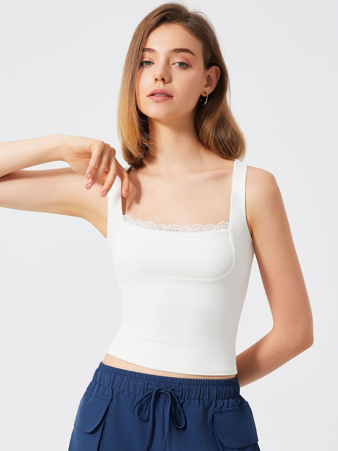 LULU & SKY Women Square Neck Shoulder Straps Lace-trimmed Fitted Activewear Crop Top