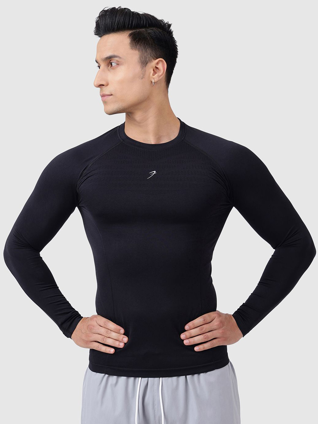 FUAARK Seamless Compression Sweat-Wicking Anti Odour Dry Fit T-Shirt