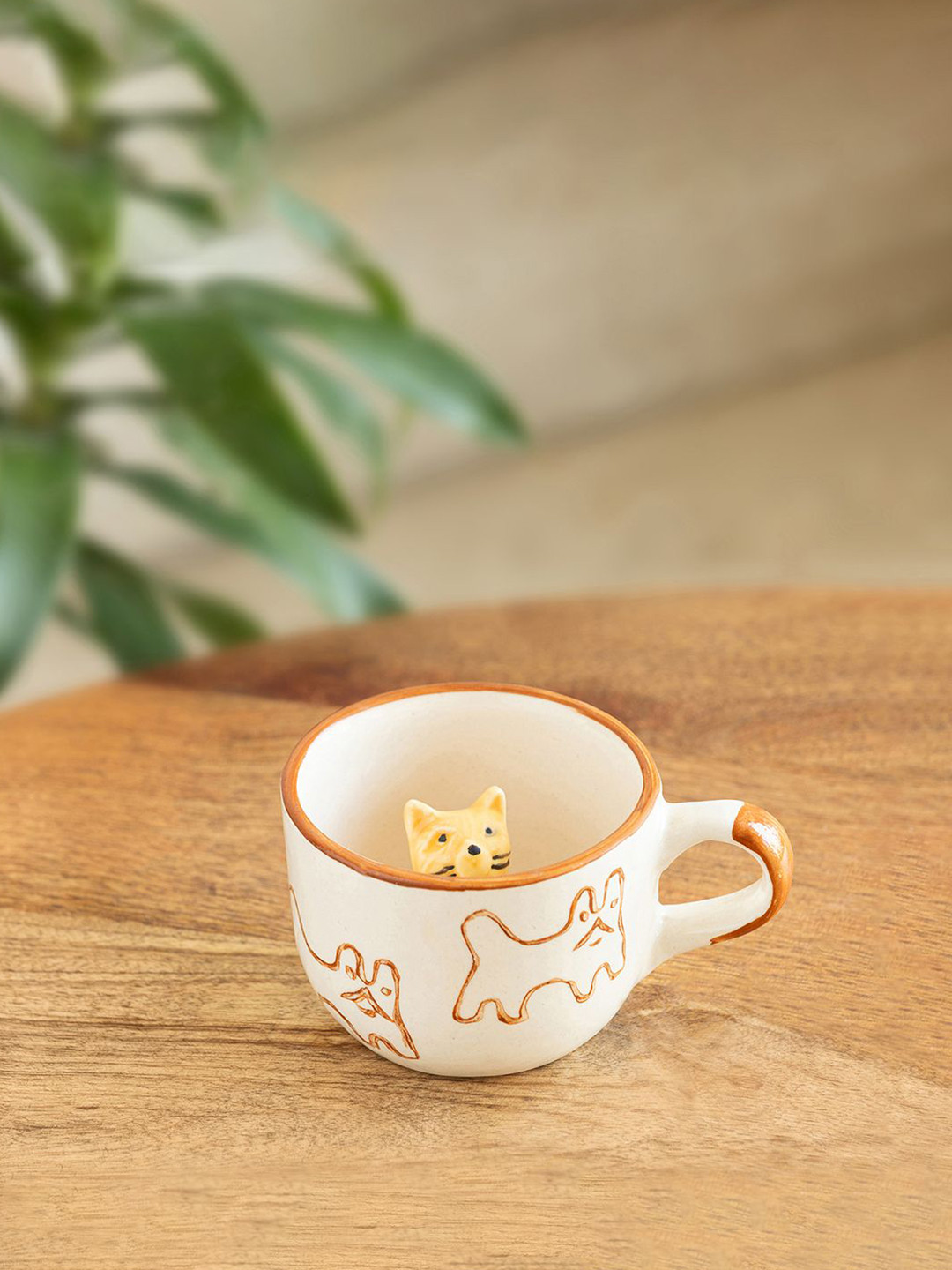 ExclusiveLane White & Brown Printed Ceramic Glossy Mug