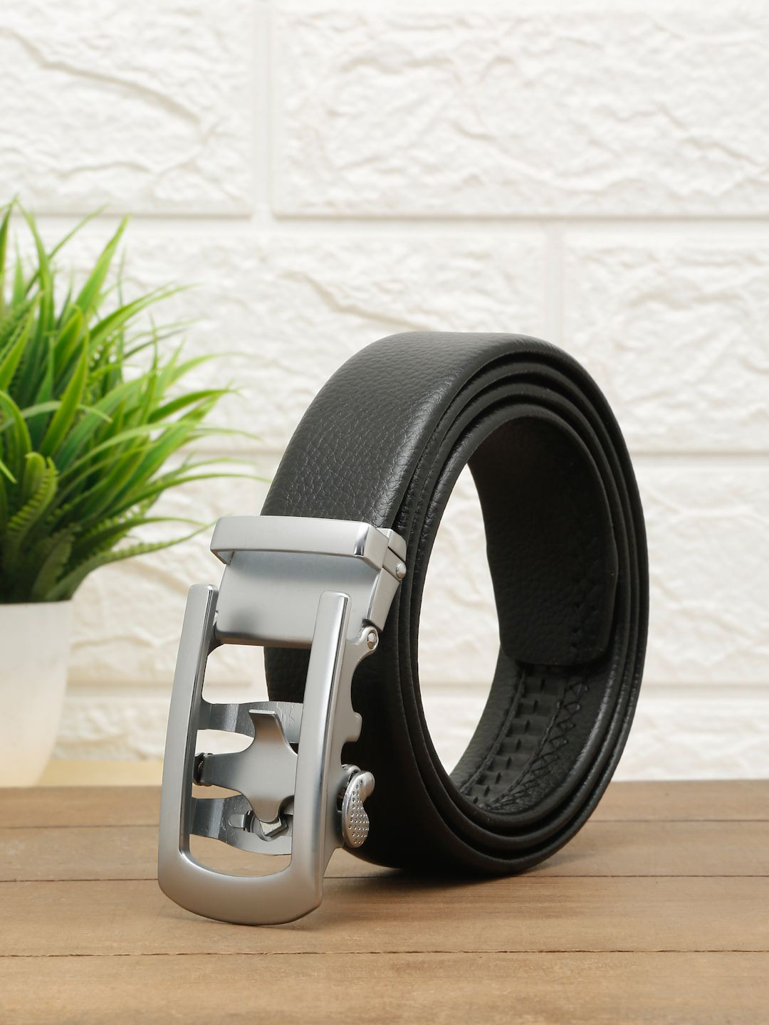 TYBELT Men Textured Leather Belt