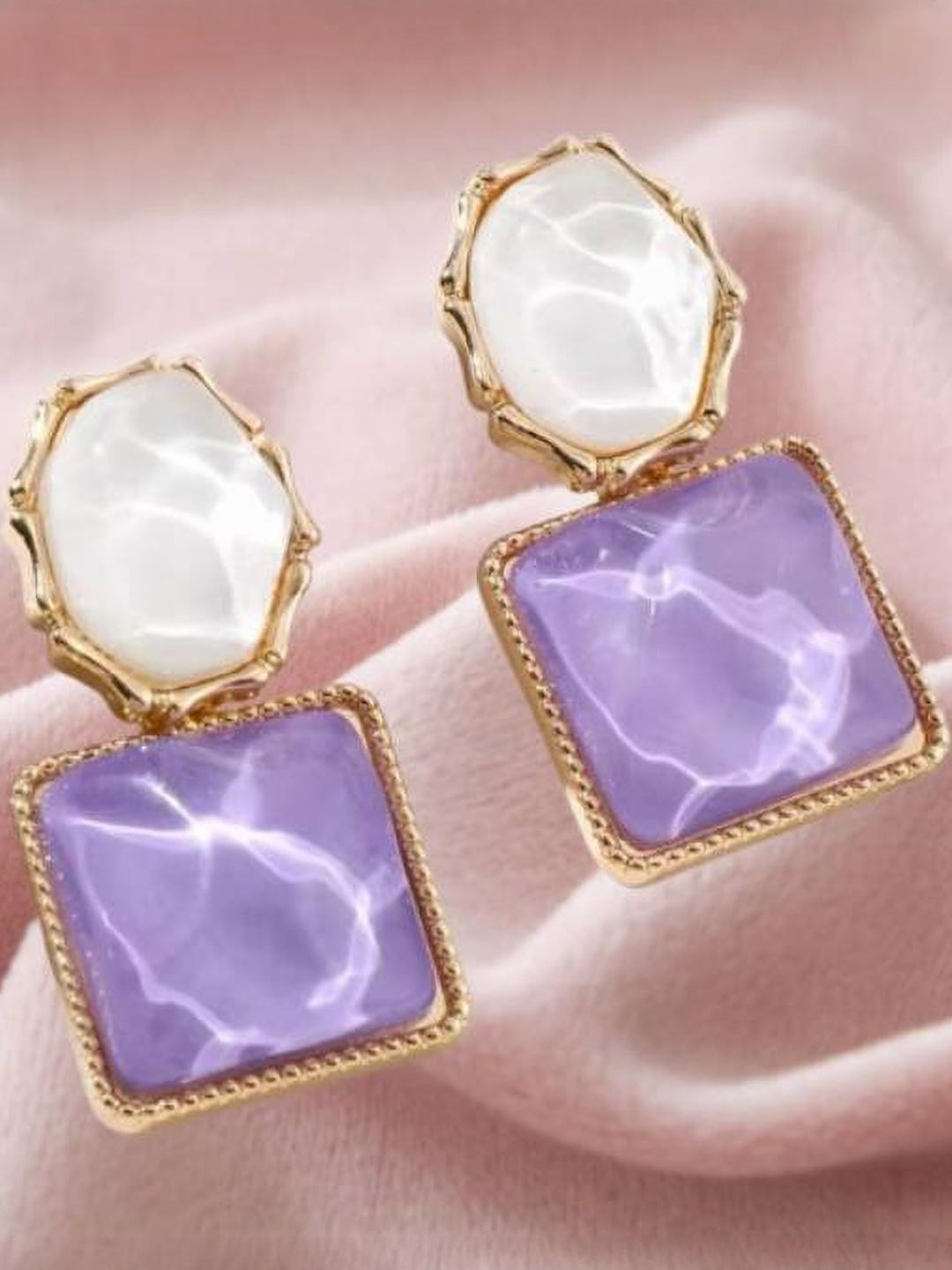 AKISON JEWELS Gold pleated Drop Earing Combination of white and lavender