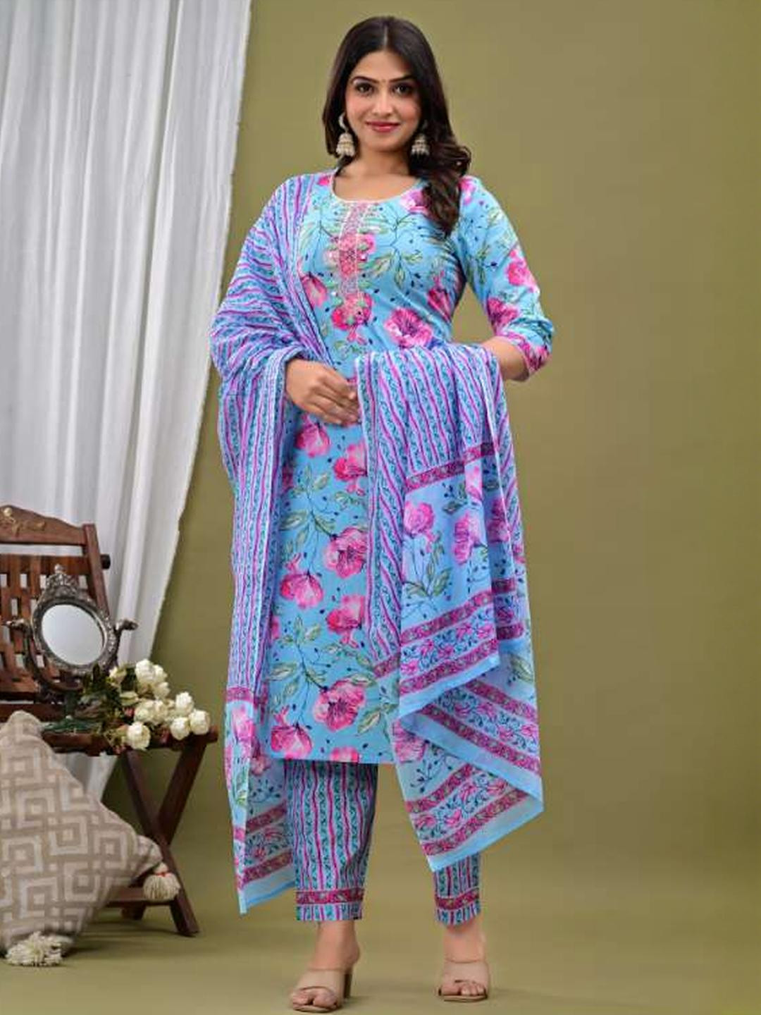 Mirasa Women Printed Regular Pure Cotton Kurta With Trousers & Dupatta