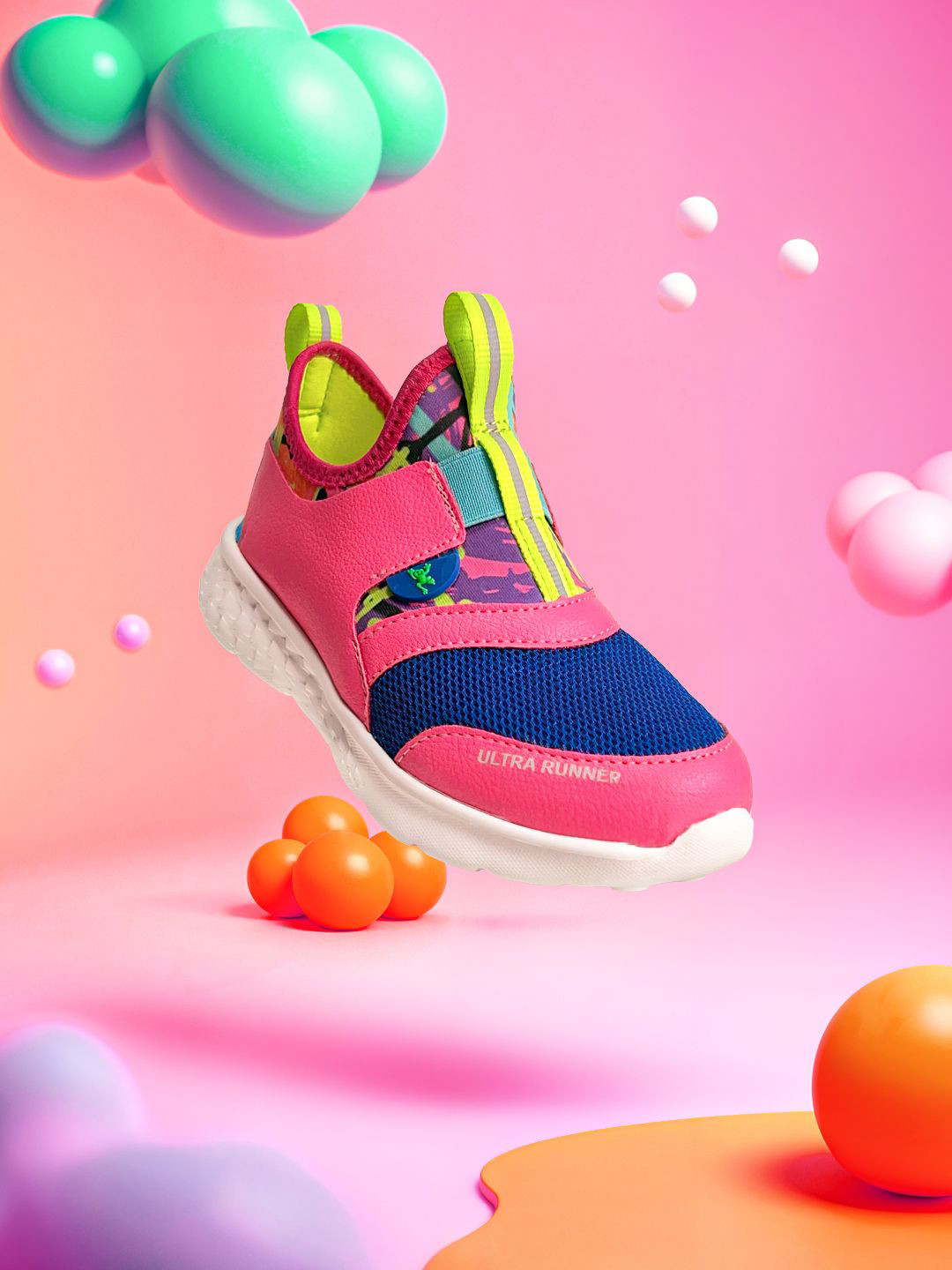 Hopits Girls Colourblocked Slip-On Sneakers