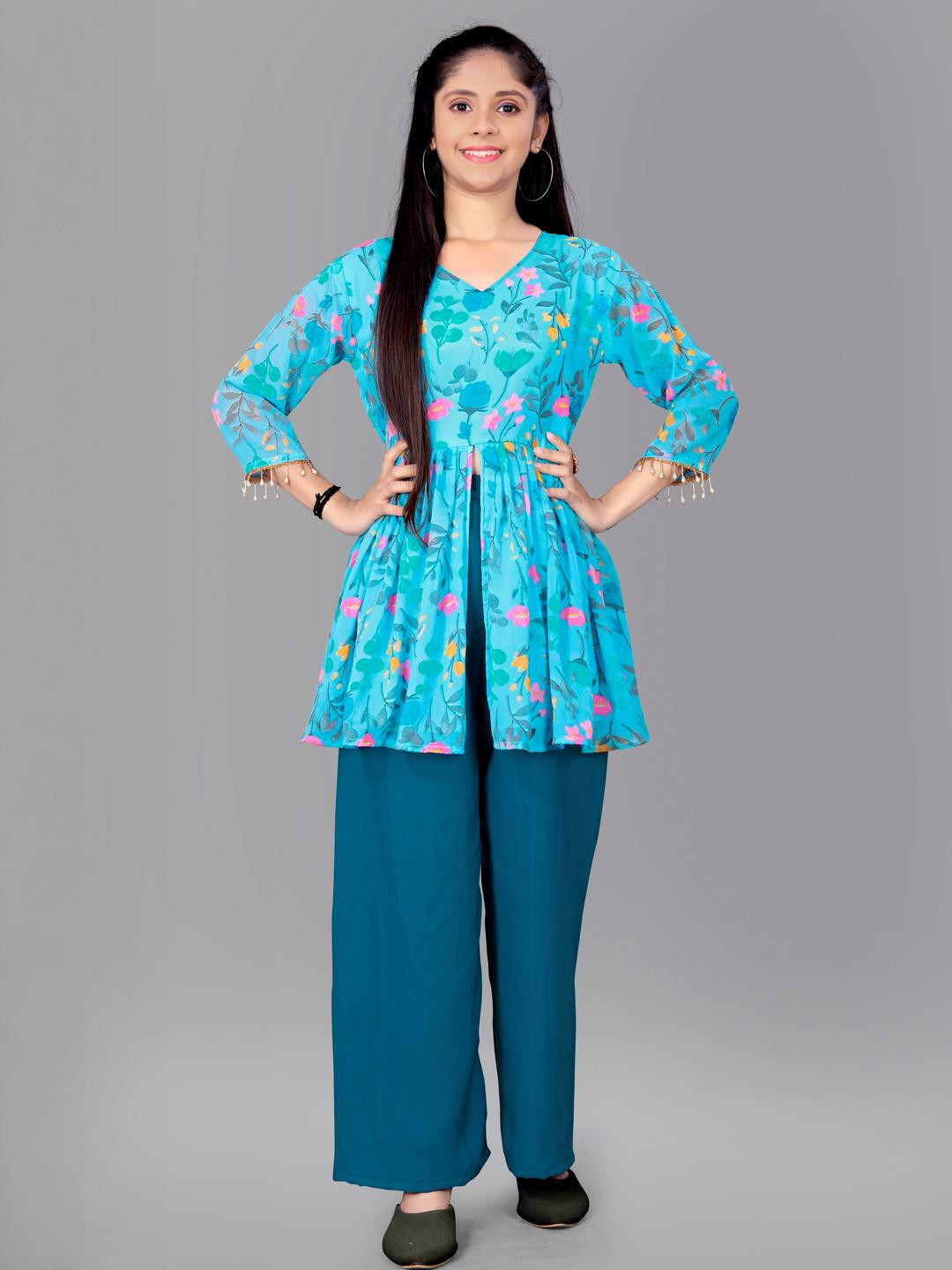 kachhot Blue Poly Georgette Clothing Set