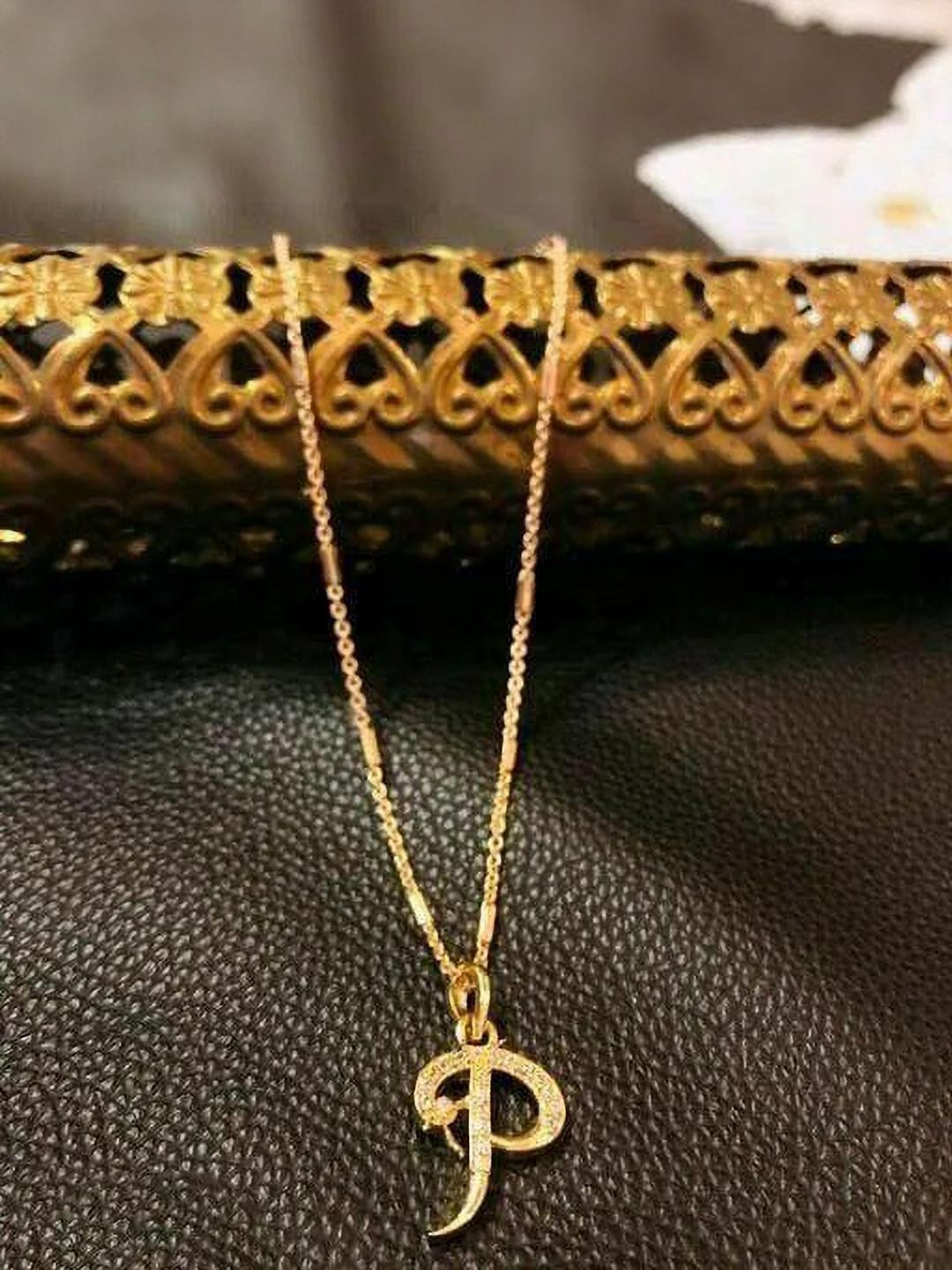 CLONEO  Gold-Plated P Alphabet Artificial Stone Pendants