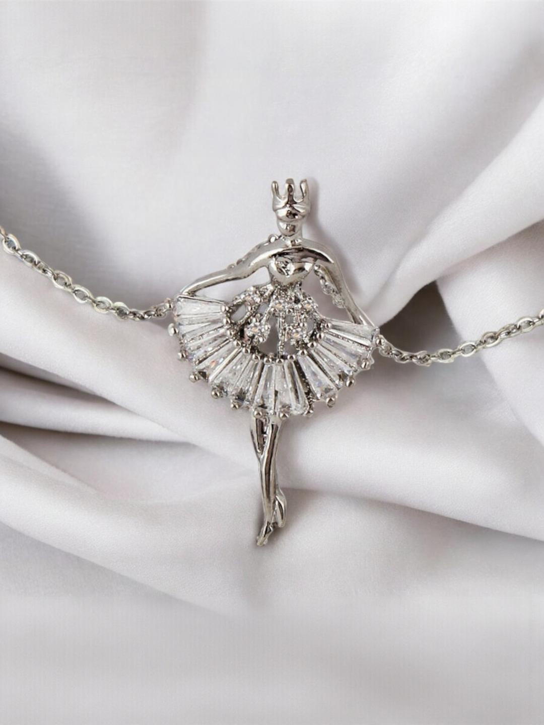 19TH JULY JEWELS Women Silver-Plated Stainless Steel Necklace Chain