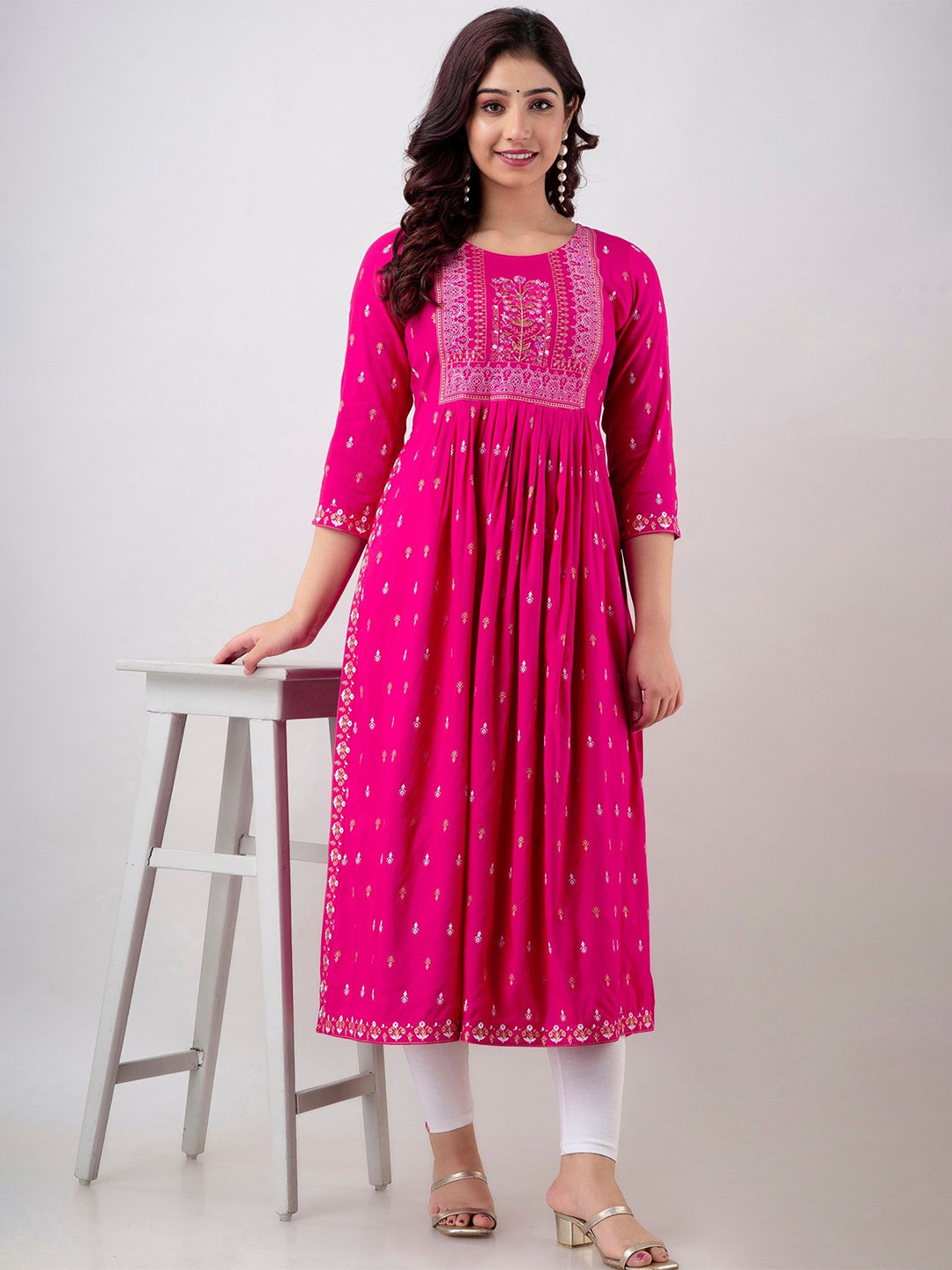 Vnyashri Women Ethnic Motifs Printed Kurta