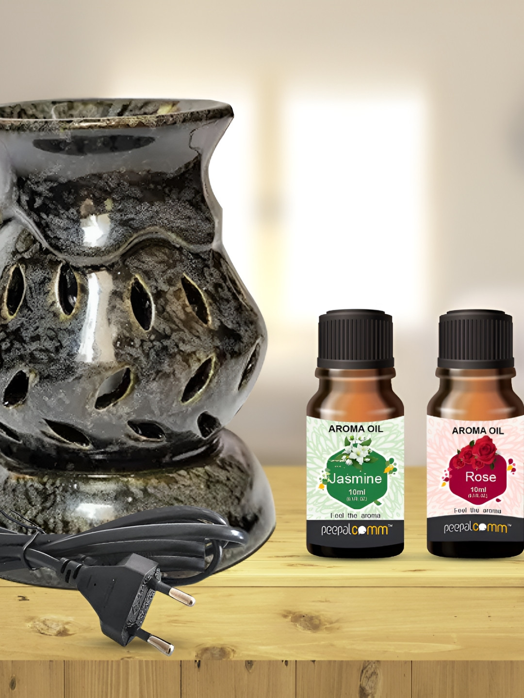 PEEPALCOMM 3 Pieces Black Pieces Aroma Oil Diffuser With Scented  Jasmine & Rose Oils