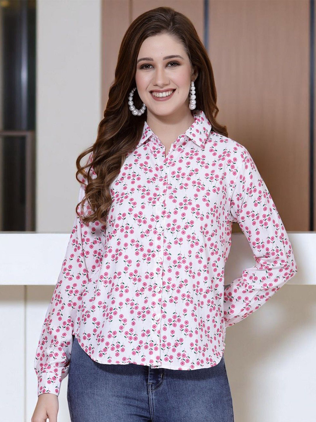 OOMPH! FACTOR Women Standard Fit Floral Printed Spread Collar Casual Shirt