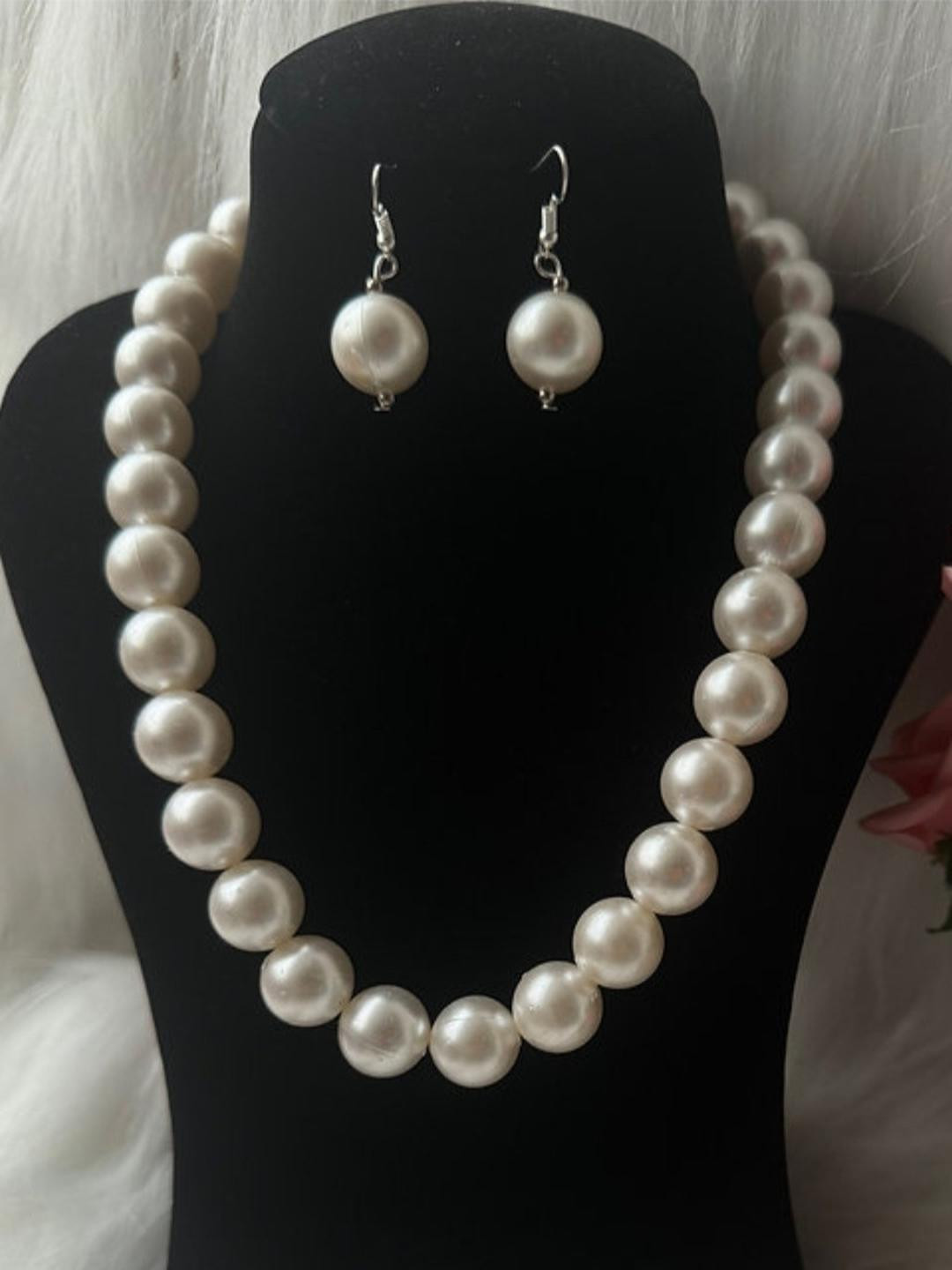 ISLANA White Pearl Jewellery Set