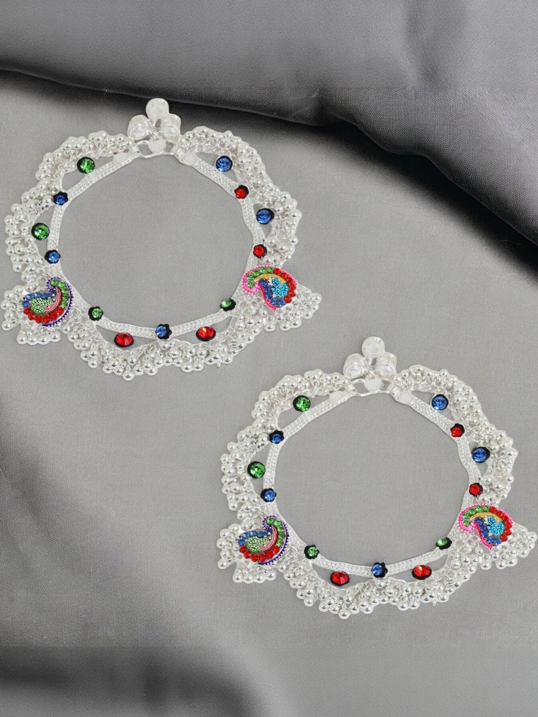 CHARMS Women Stone Studded Multi Strand Patta Anklet