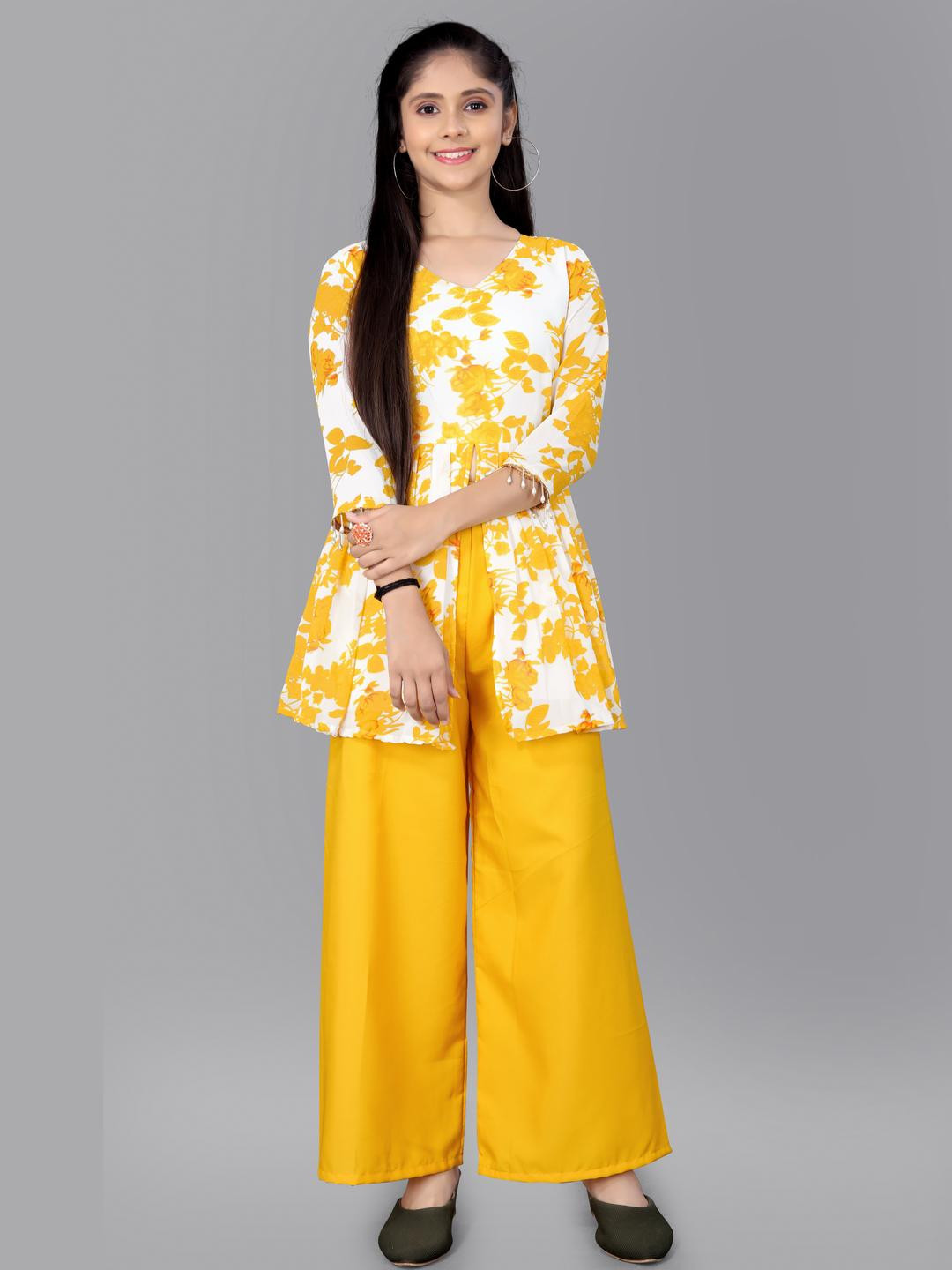 kachhot Yellow Poly Georgette Clothing Set