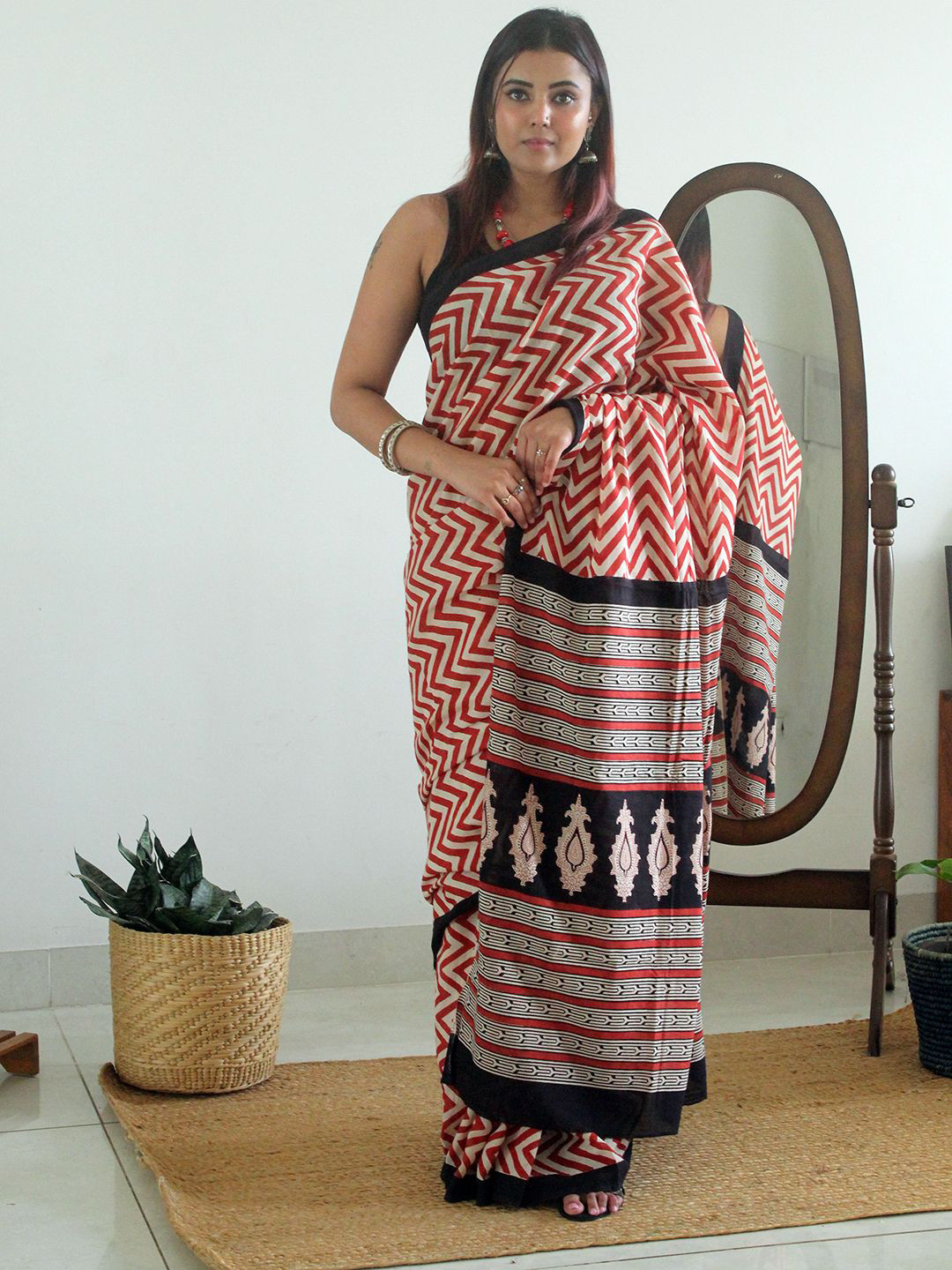 Weaves of Tradition Dabu Pure Cotton Dabu Saree