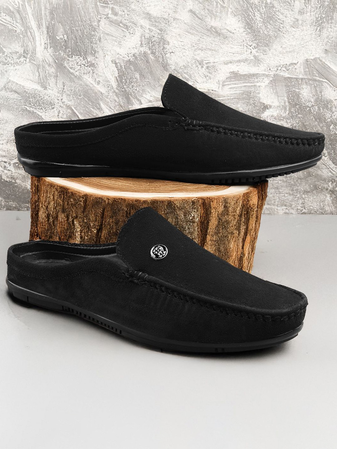 Thivim Slip-on Loafers