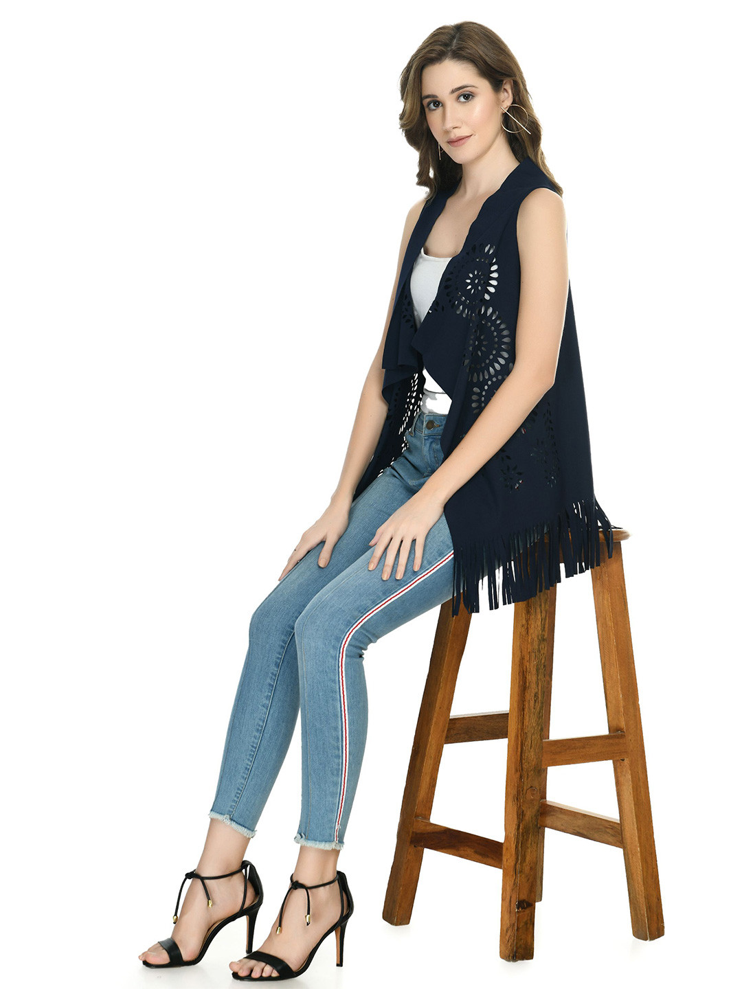 Brainbees Self Design Cut Out Sleeveless Open Front Shrug