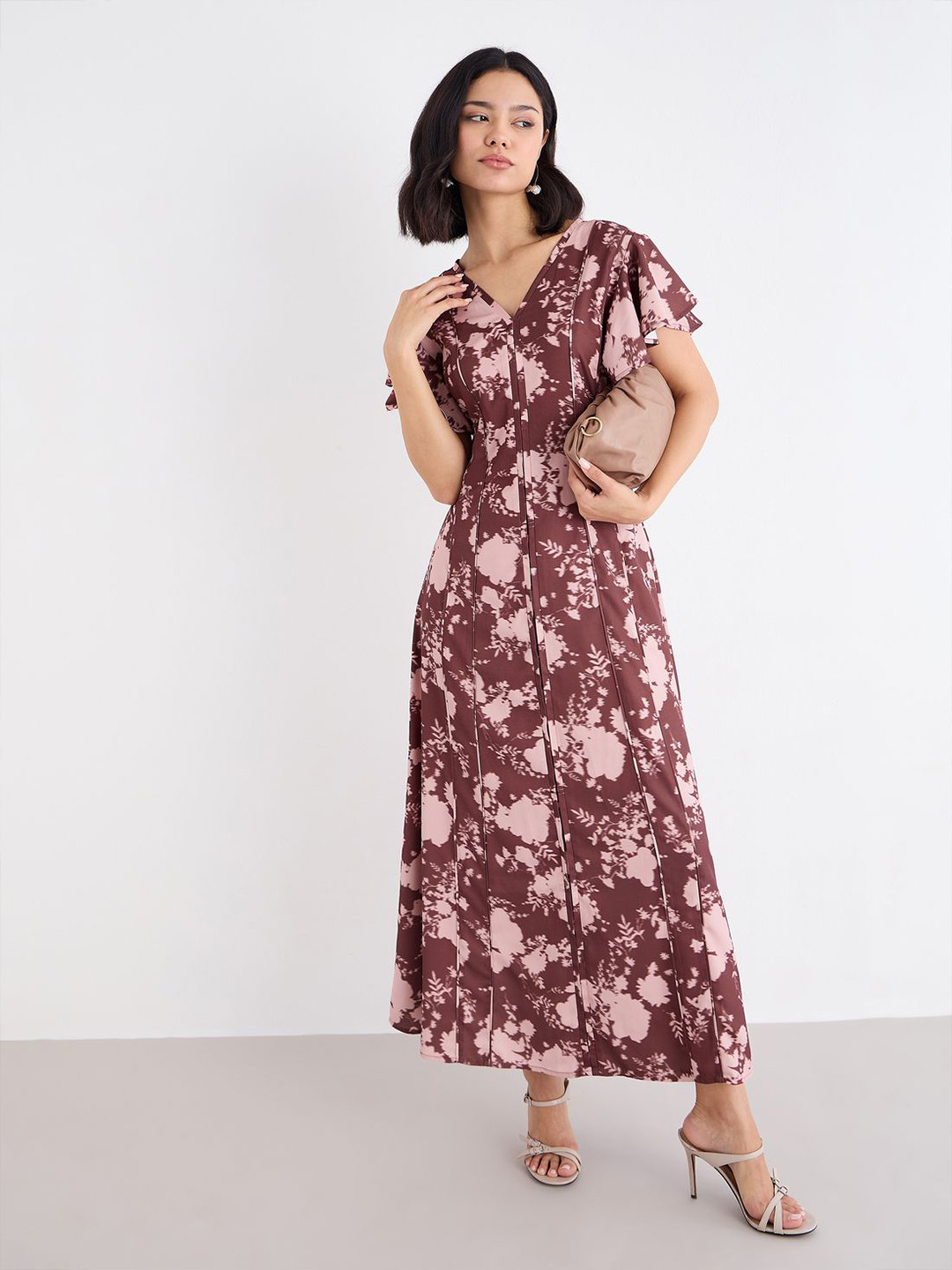 Styli Women V-Neck Floral Print Flutter Sleeve Fit & Flare Maxi Dress