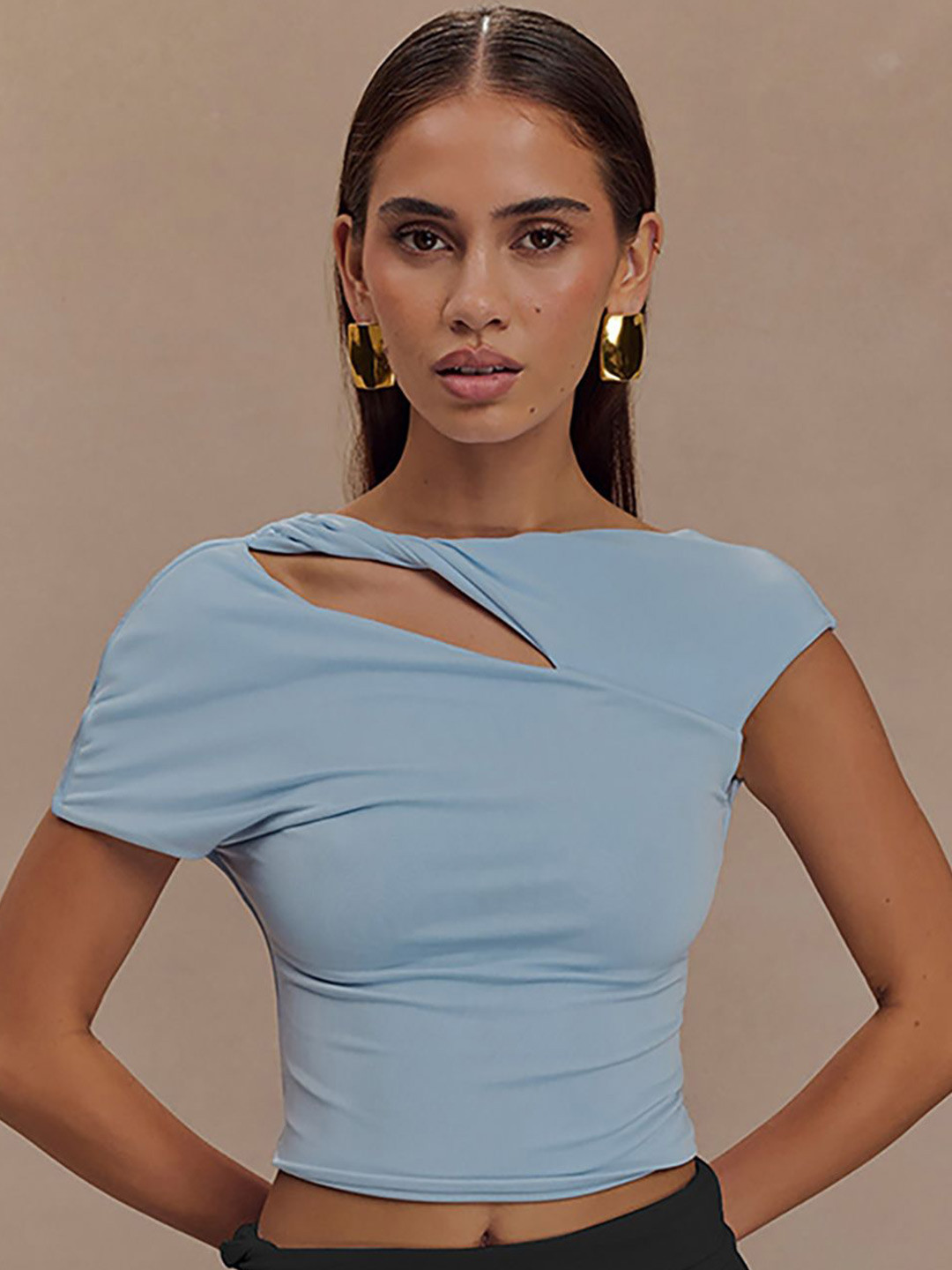 bebe Women Asymmetric Cutout Boat Neck Fitted Crop Top