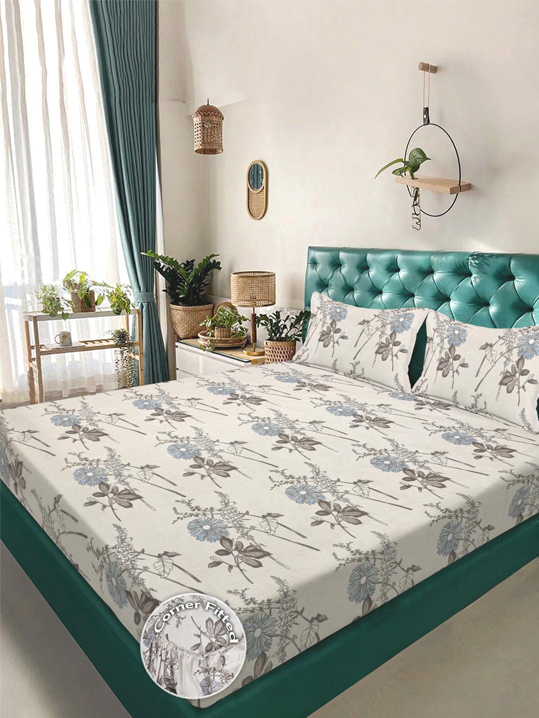 KLOTTHE Cream-Coloured Floral Printed Fitted 300 TC King Bedsheet With 2 Pillow Covers