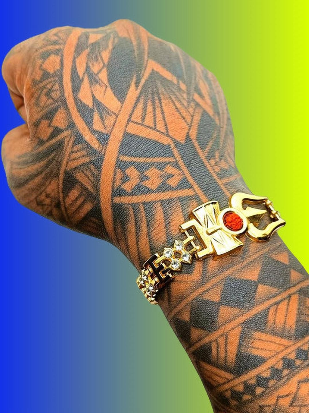 Dynamic Retail Global Men Gold-Plated Artificial Stones Alloy Ethnic Link Bracelet