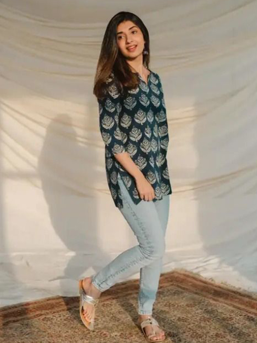 FASHION STROM Women Ethnic Motifs Printed V-Neck Kurti