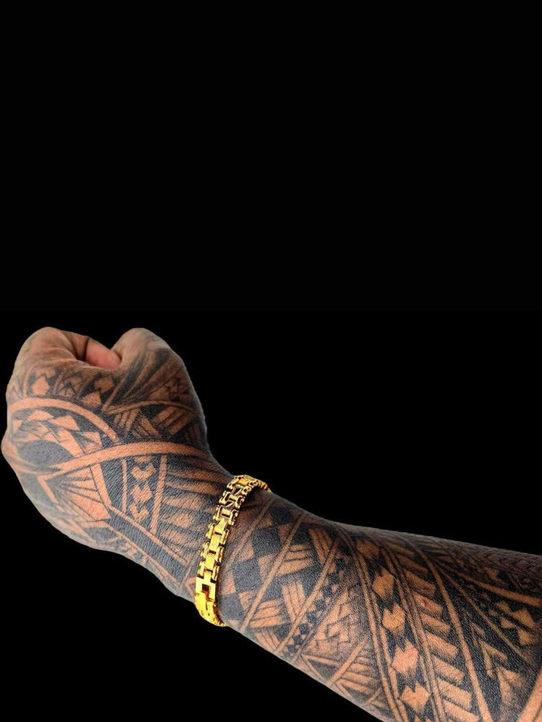 Dynamic Retail Global Stainless steel Men Gold-Plated Bracelet