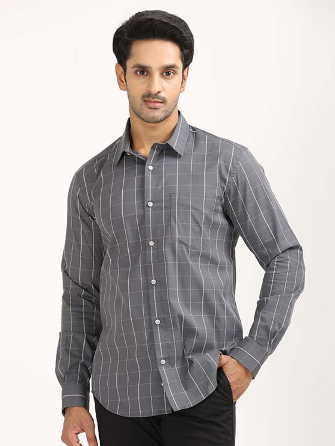 Indian Terrain Striped Spread Collar Classic Pure Cotton Slim Fit Shirt