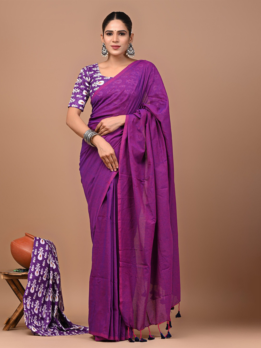 PALLO LATKE Traditional Khadi Cotton Saree With Block Printed Blouse