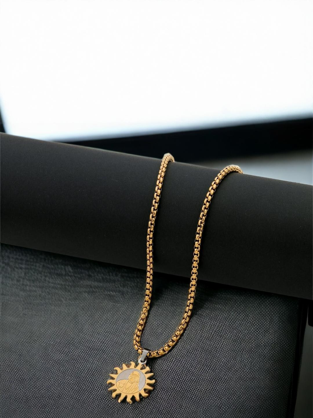 LAKSH Unisex Copper-Plated Sun Shaped Pendant With Pendant