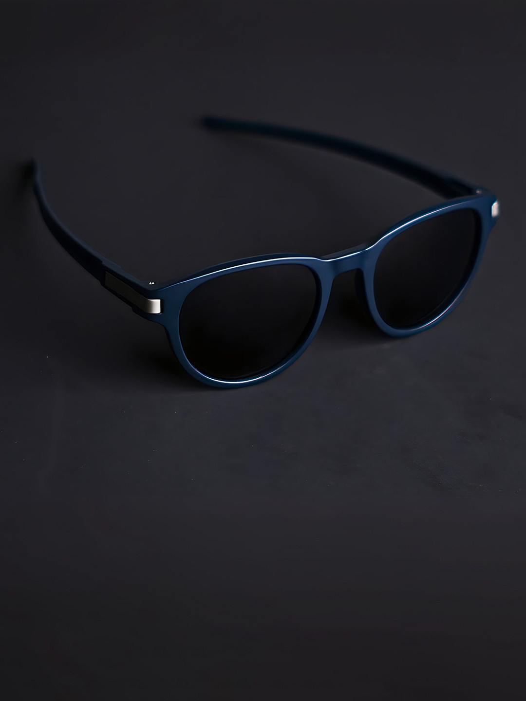 AFERELLE Unisex Polarised Round Sunglasses OBLKFULCLSBLU