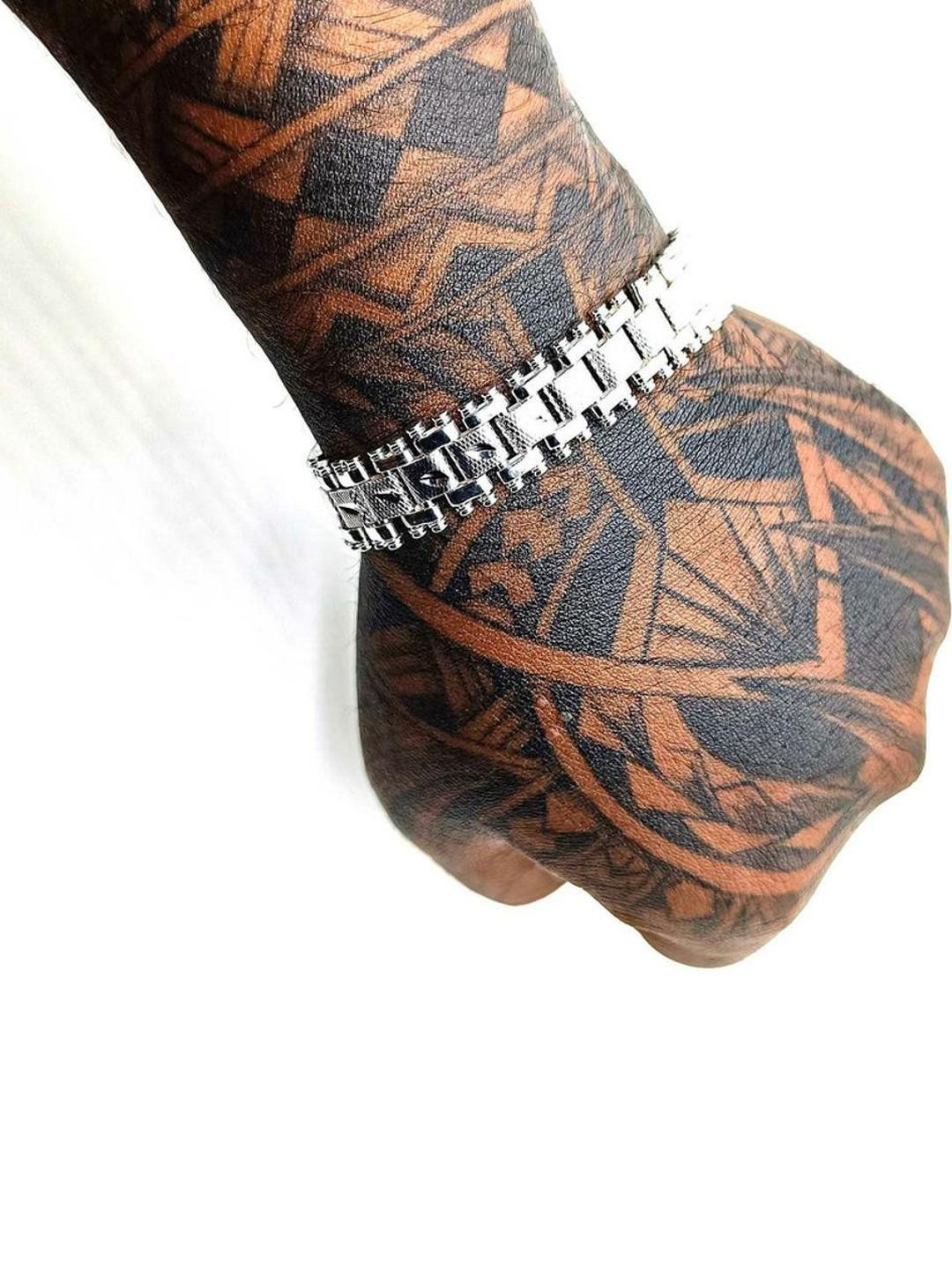 Dynamic Retail GlobalRK-P102