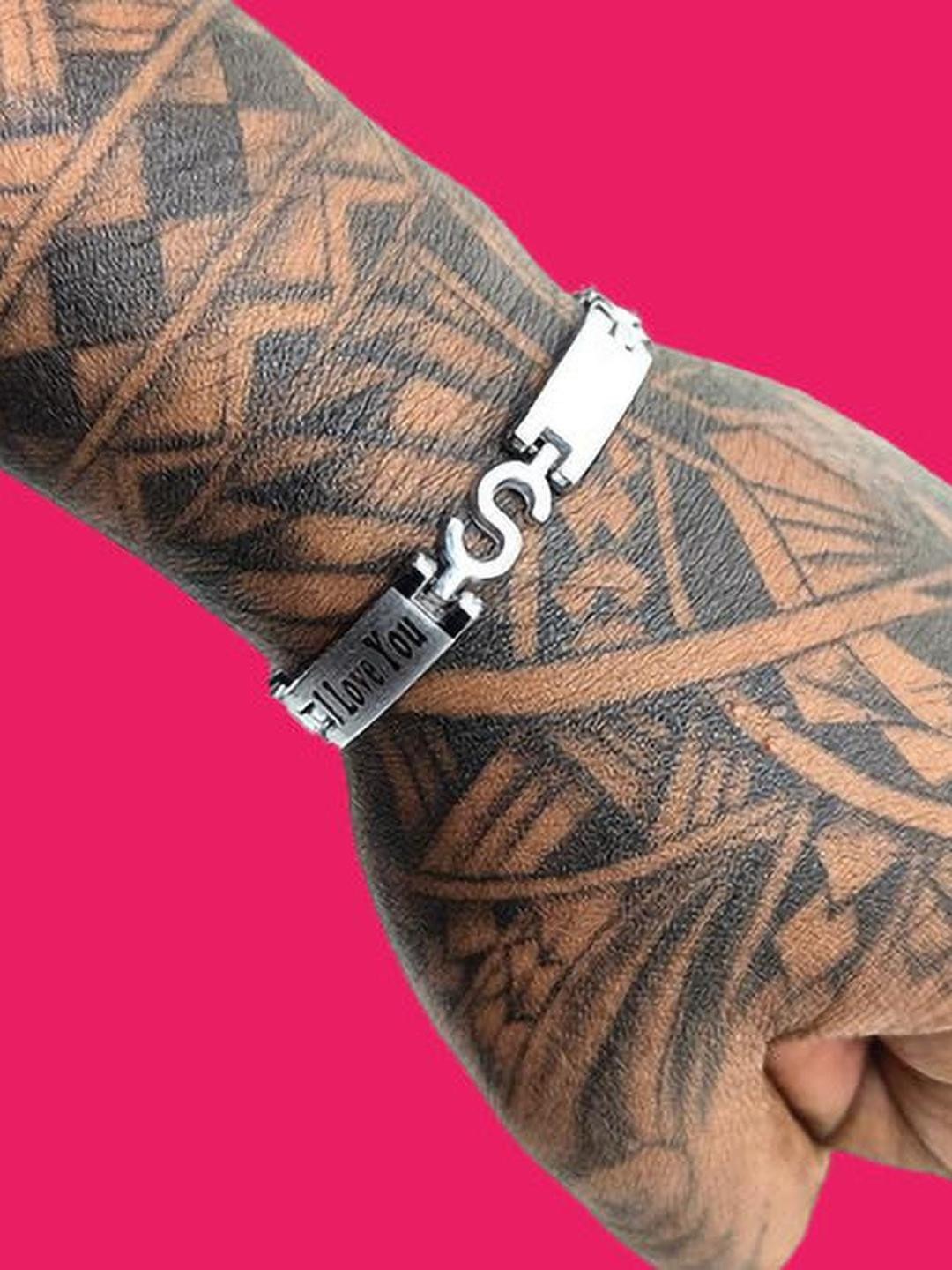 Dynamic Retail Global Unisex SilverBracelet