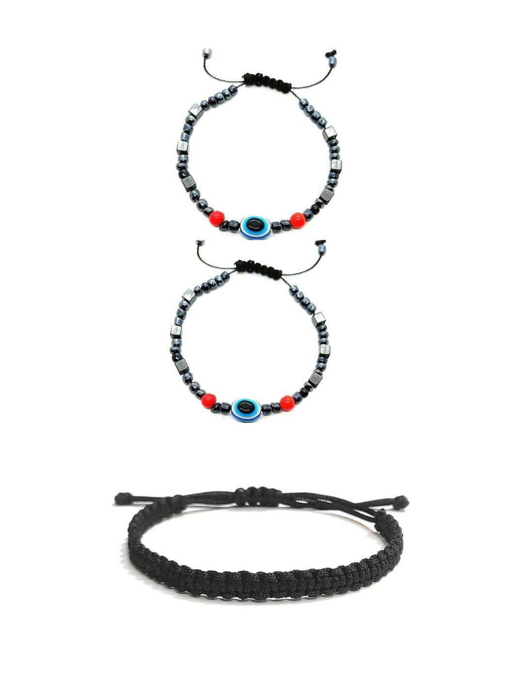 Dynamic Retail GlobalDY_InCollage_20230202_223009557_2