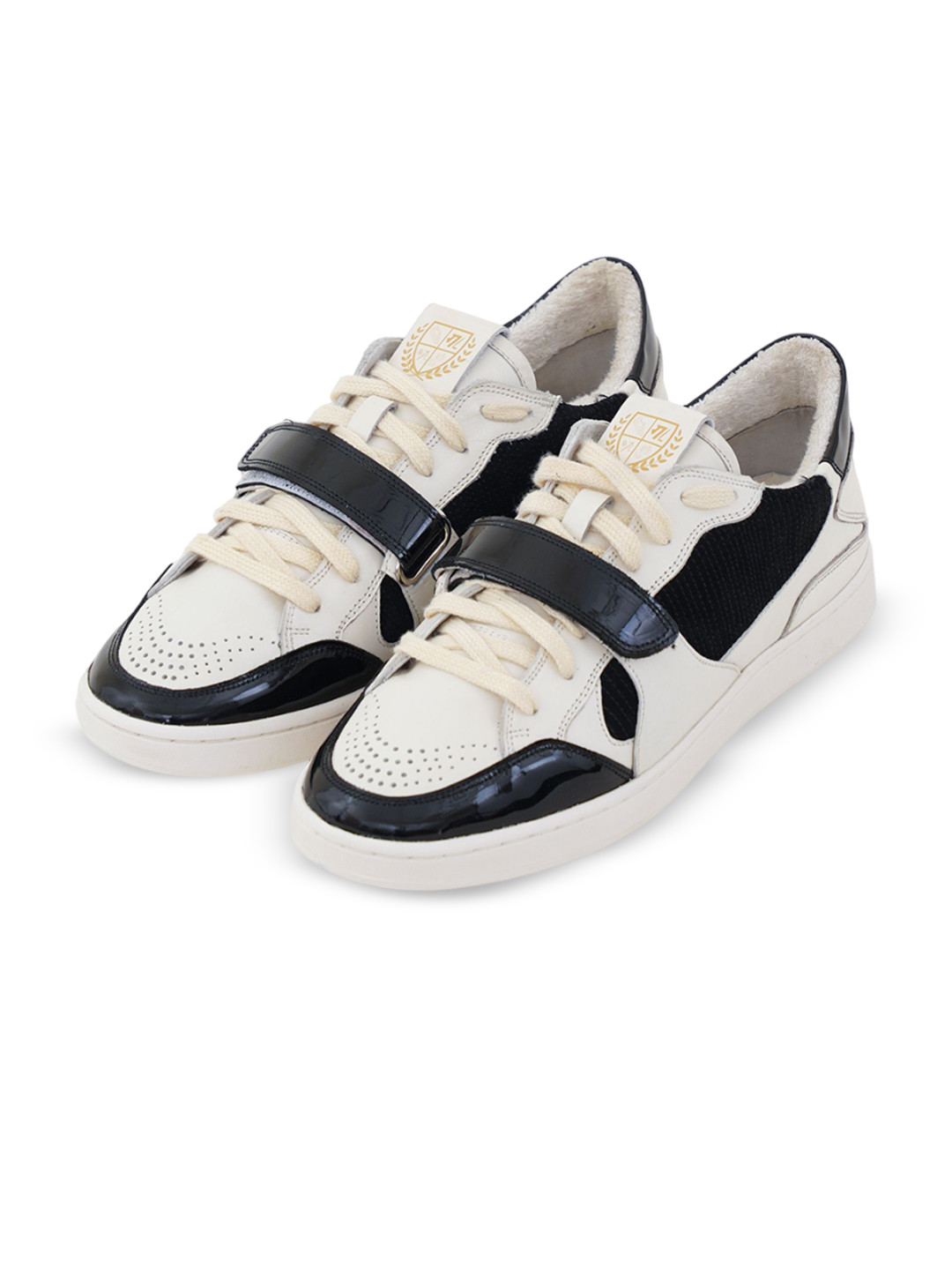 GULLY LABS Class Rebels Men Leather Round Toe Sneakers