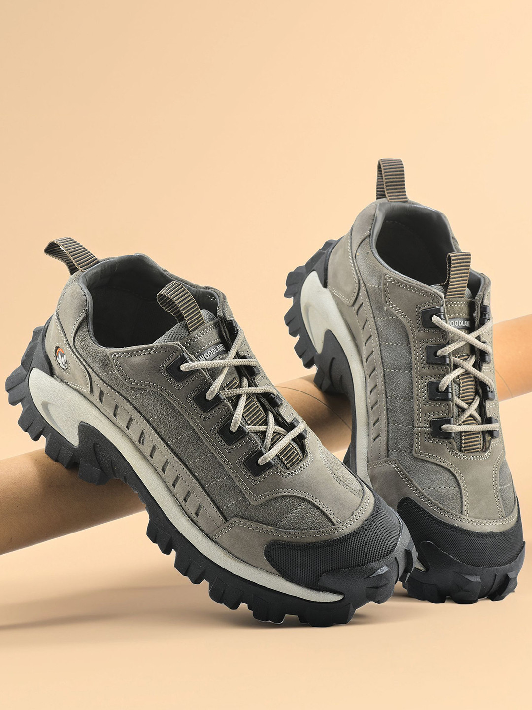 Woodland Men Textured Round To Lace Ups Trekking Shoes