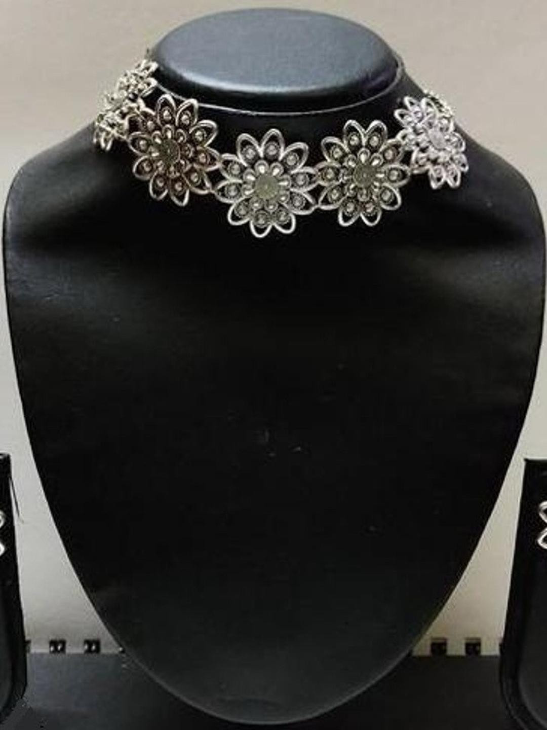 BONGO NARI BOUTIQUE Silver-Plated Jewellery Set