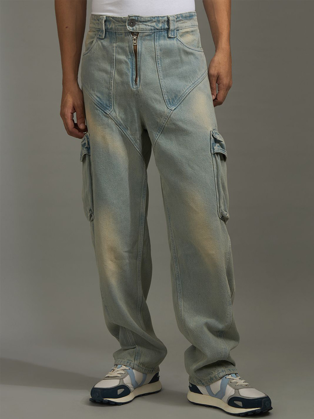 Espanshe Tornix Men Cotton Relaxed Fade Mid-Rise Heavy Fade Jeans