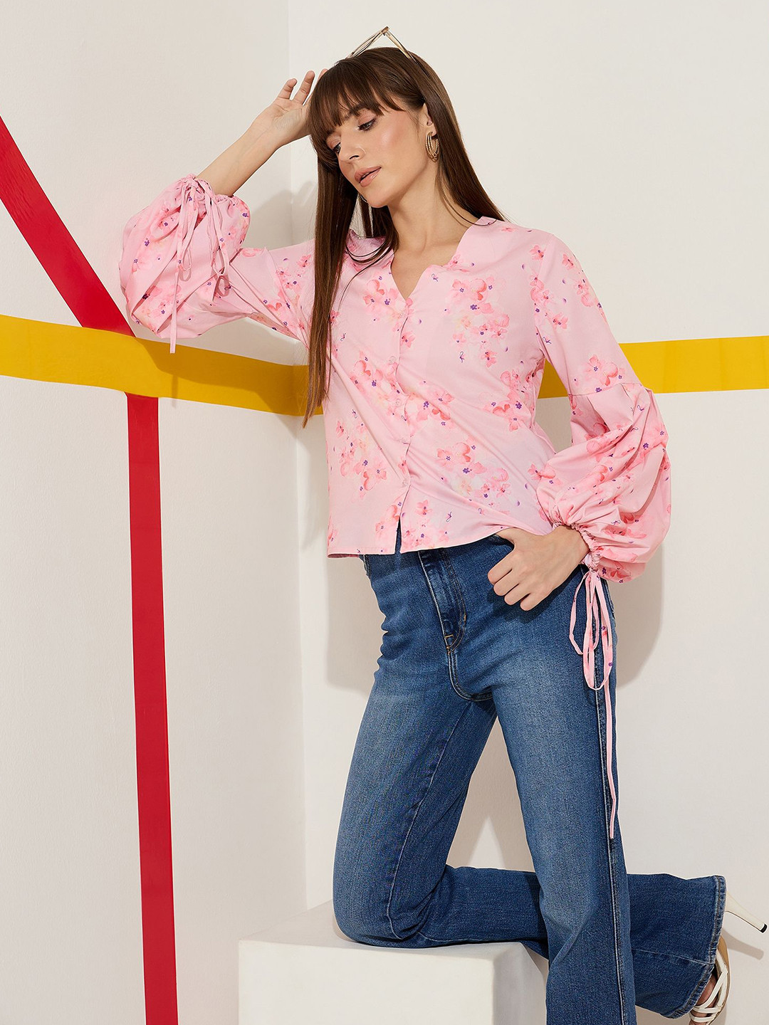 Kibo Women Floral Print V-Neck Puff Sleeve Top
