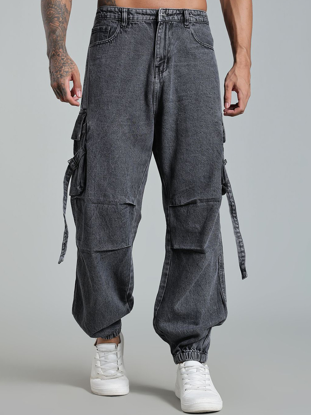 FOUL CHILD Men Baggy High-Rise Clean Look Light Fade Jeans