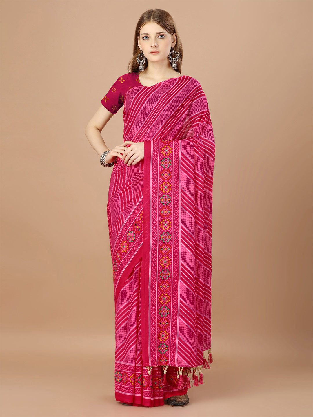 HERE&NOW Leheriya Printed Poly Georgette Saree  with Patola Border and Tassels