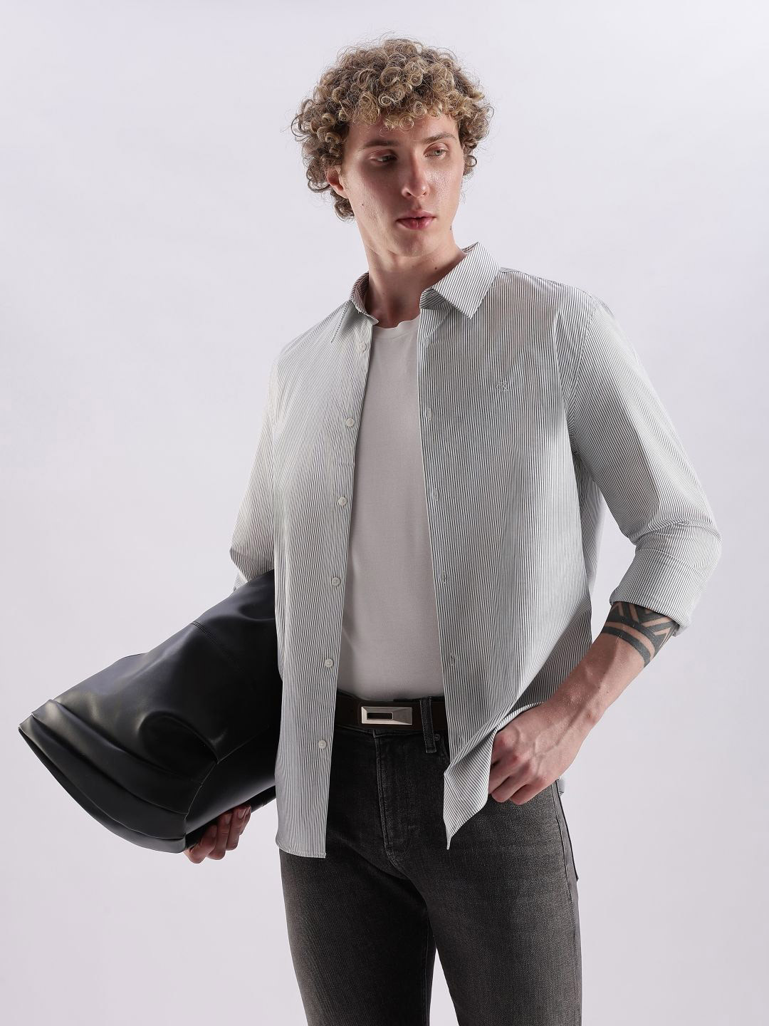 Calvin Klein Jeans Men Slim Fit Pinstripes Striped Casual Shirt