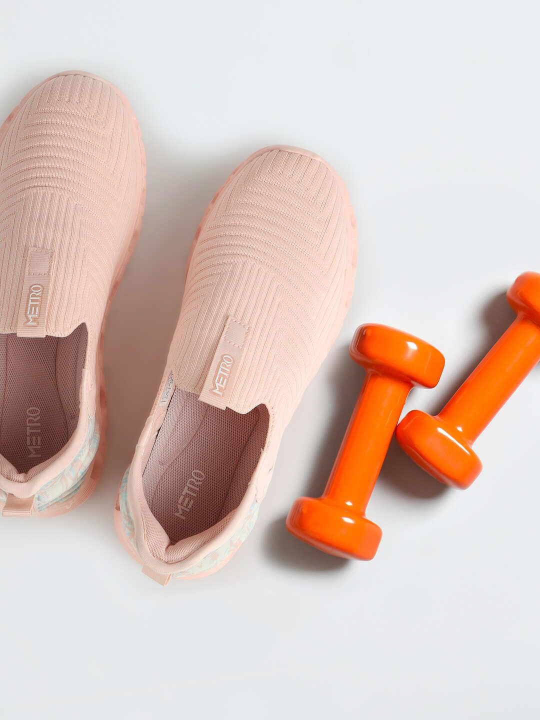 Metro Women Mesh Walking Non-Marking Shoes