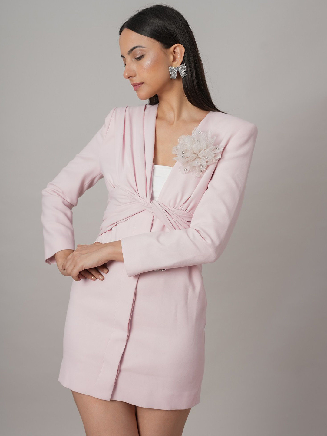 Heart Up My Sleeves White Dew Drop Floral Statement Brooch